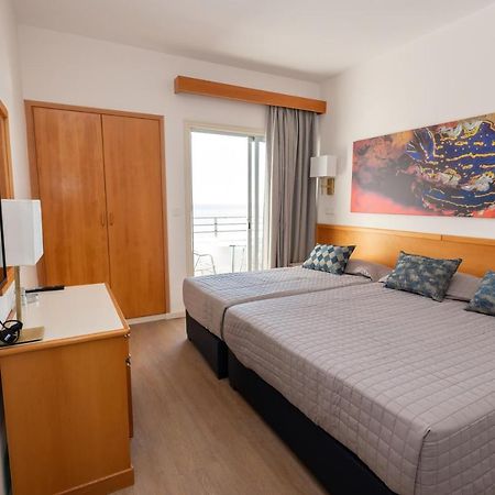 Tylos Beach Hotel カト・ピルゴス エクステリア 写真
