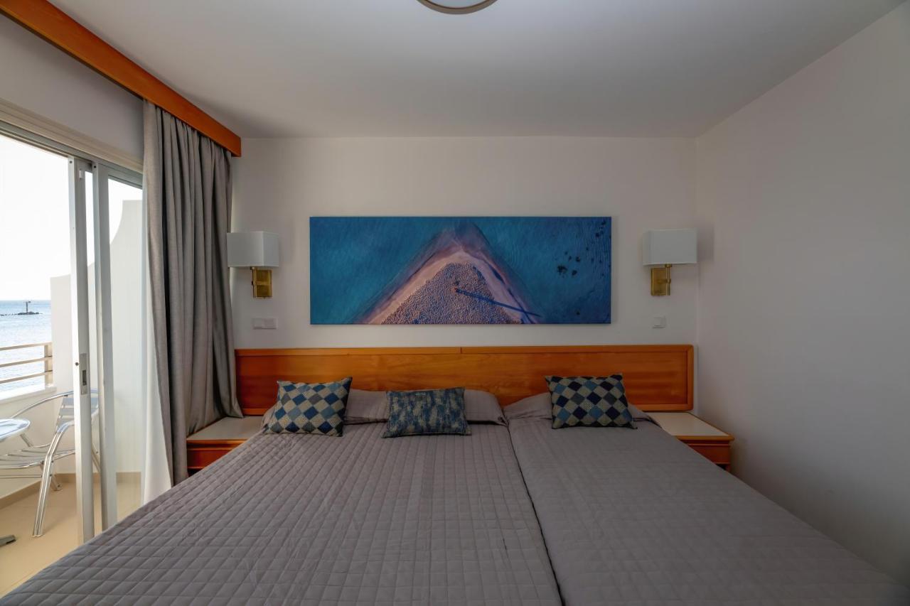 Tylos Beach Hotel カト・ピルゴス エクステリア 写真