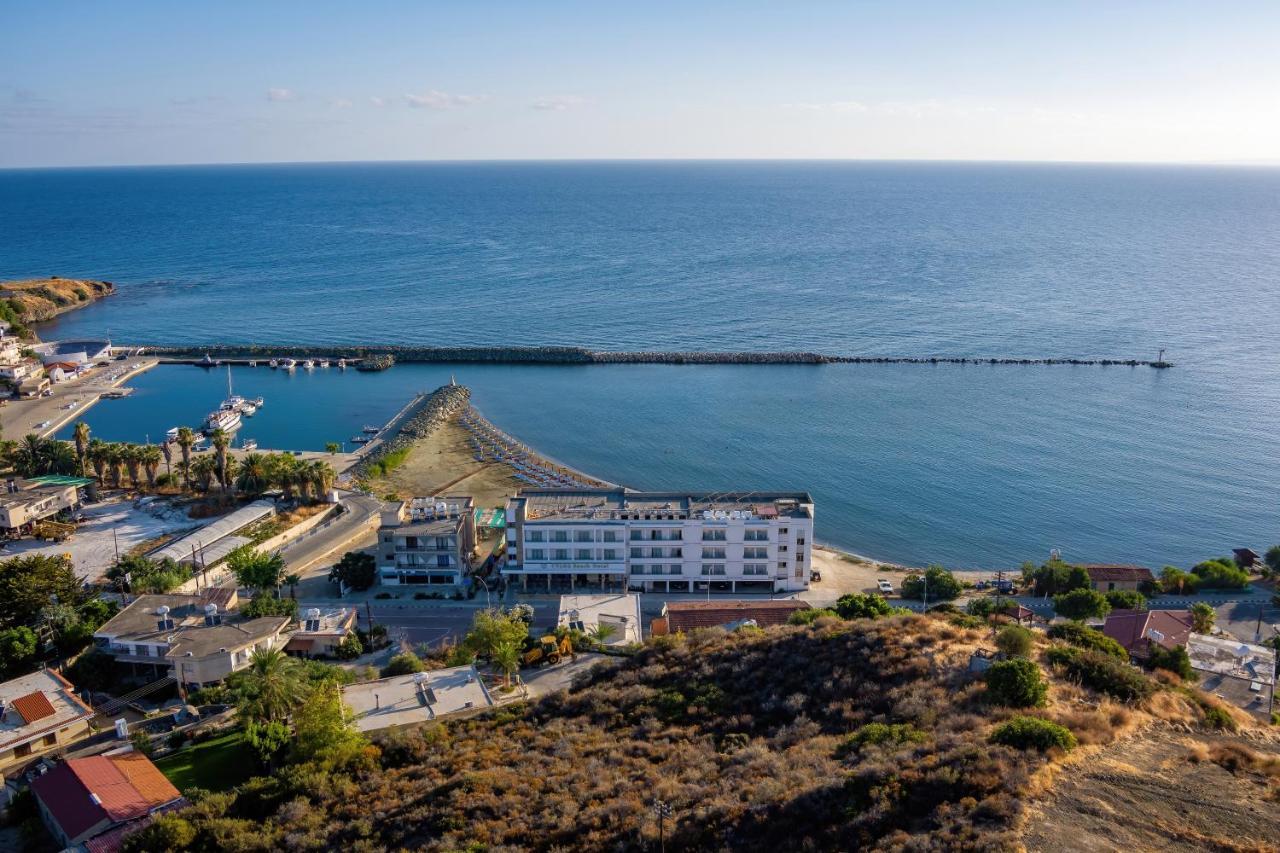 Tylos Beach Hotel カト・ピルゴス エクステリア 写真
